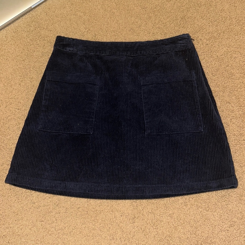 Forever 21 navy skirt